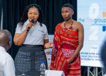 Founder and Director of Genesis Ekucaleni Media, Senator Pholile Shakantu with Digital Artist Nhlakanipho Ndzimandze.